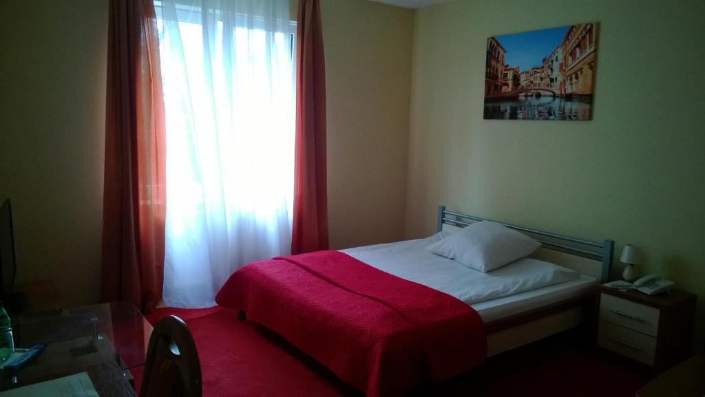 Hotel Yuca Łódź Zimmer foto